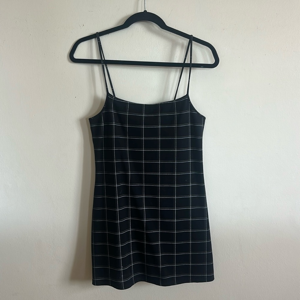 FOREVER 21 M black plaid mini dress